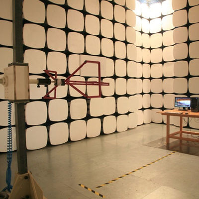 La prova di laboratorio del prodotto di Emi Emc Lab Test Inspection dell'antenna assiste i servizi di terzi di autenticazione e di prova