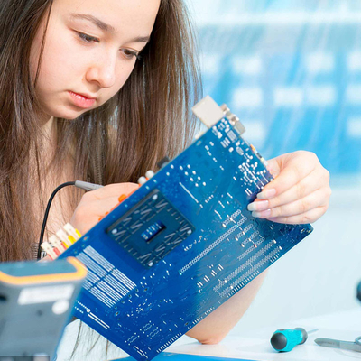 ISO9001 ha certificato i laboratori di prova di elettronica per assicurare la sicurezza e l'affidabilità del giocattolo